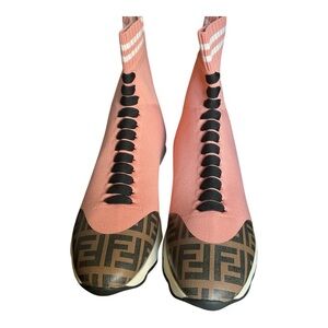 Fendi Women's Pink and Brown Logo Sneakers